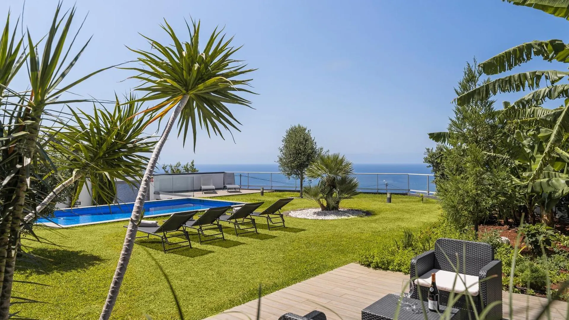 Modern Villa Pool Garden Seaview Ocean Sunset Canico